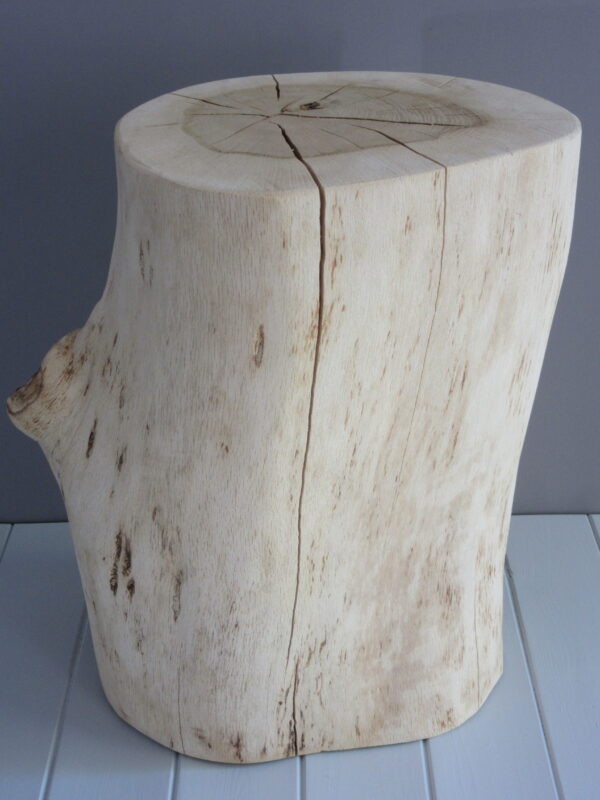 Log Side Table - Oak - Image 3