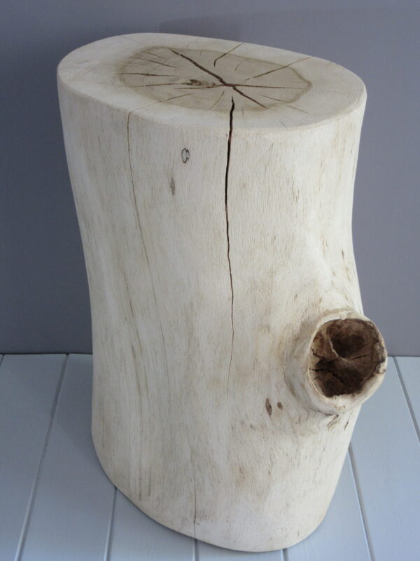 Log Side Table - Oak - Image 4