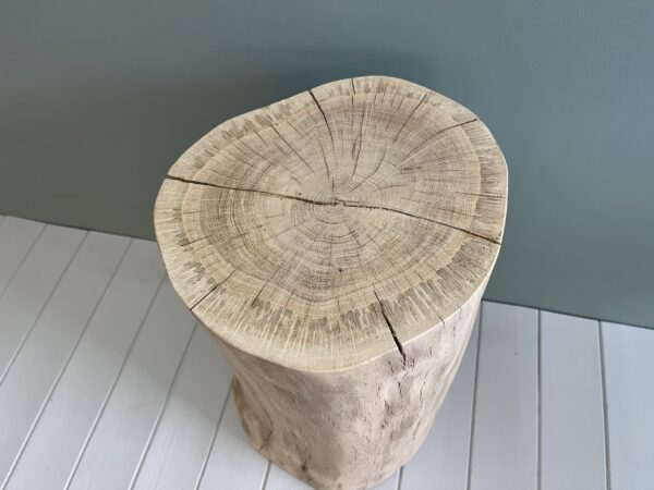 Log Side Table - Oak - Image 4